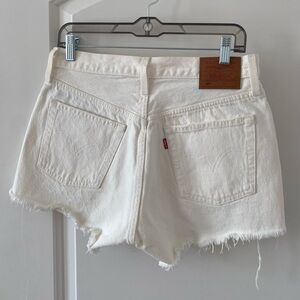Levi’s 501 Shorts Cut Offs White
